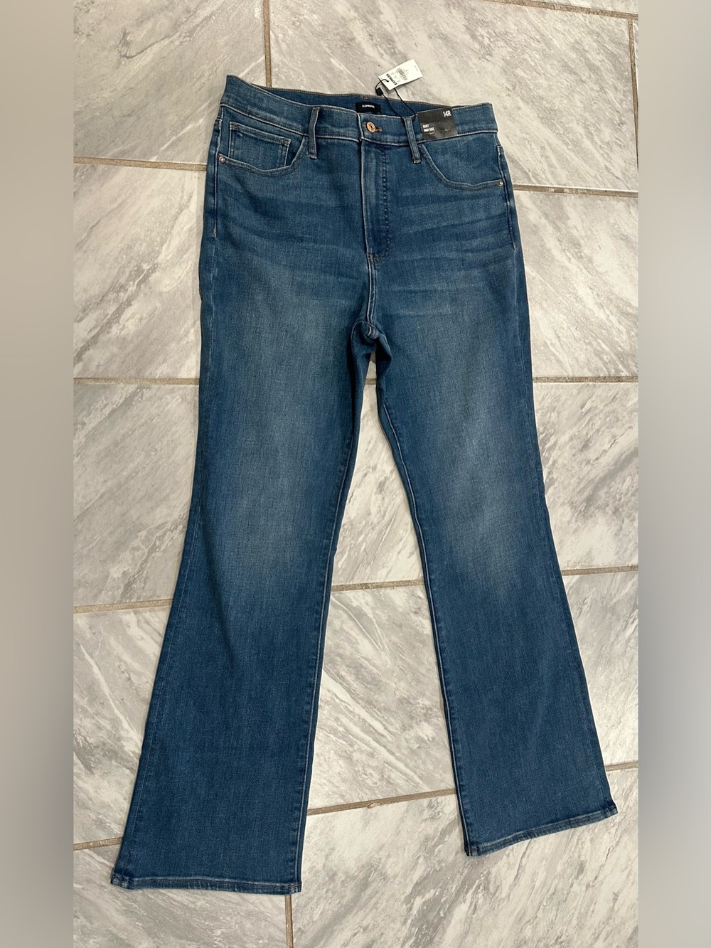 NWT Express Women’s High Rise Boot Jeans Size 14R (33Wx32L)